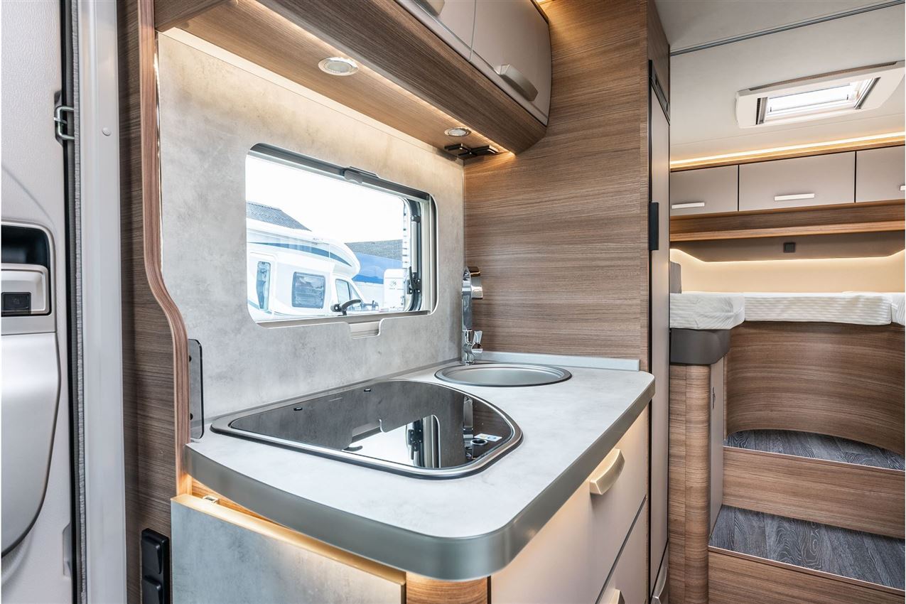 Knaus L!VE I 650 MEG