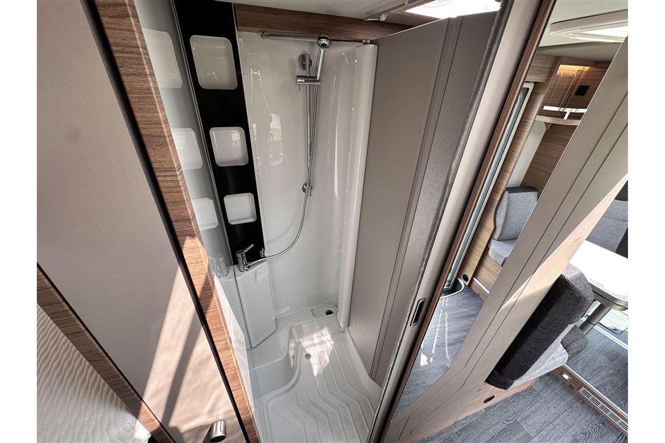 Knaus Van TI 650 MEG "Vansation"