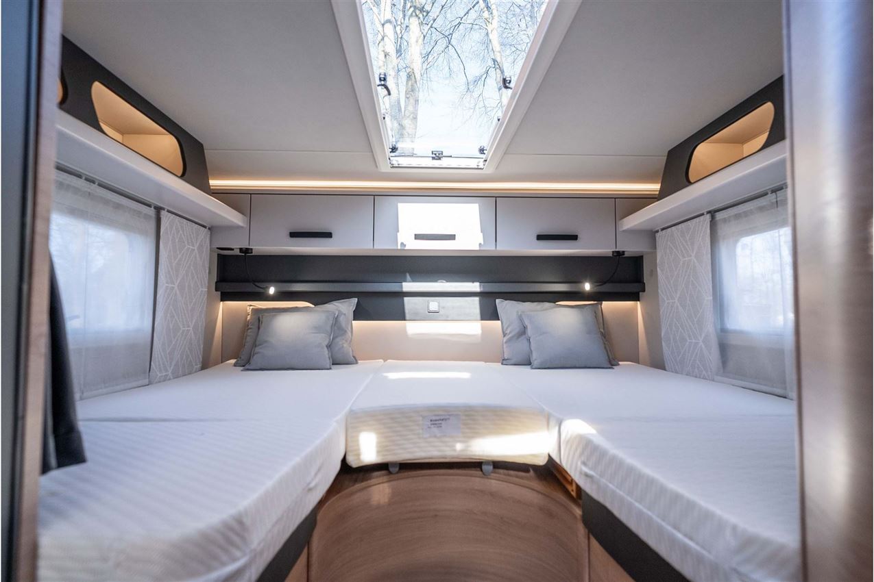 Knaus L!VE TI  650 MEG Platinium Selection