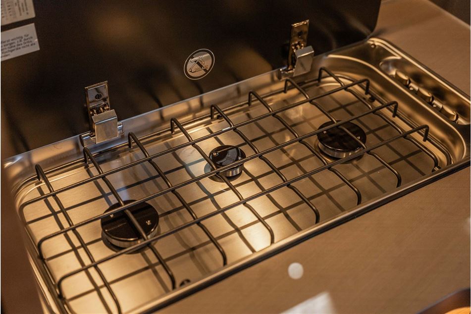Knaus L!VE TI Wave 650 MF Platinium Selection