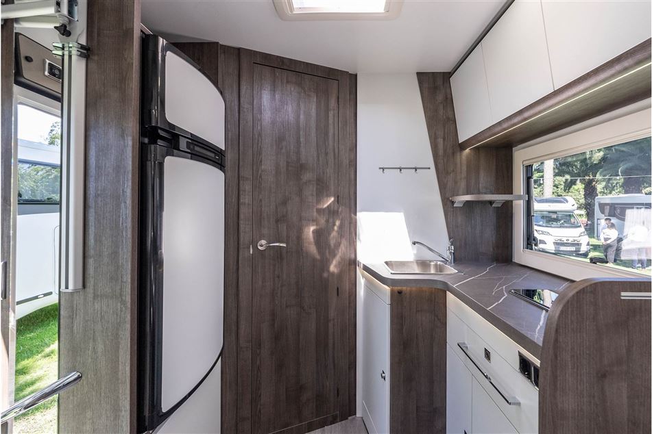 Benimar Tessoro 488 SELECT