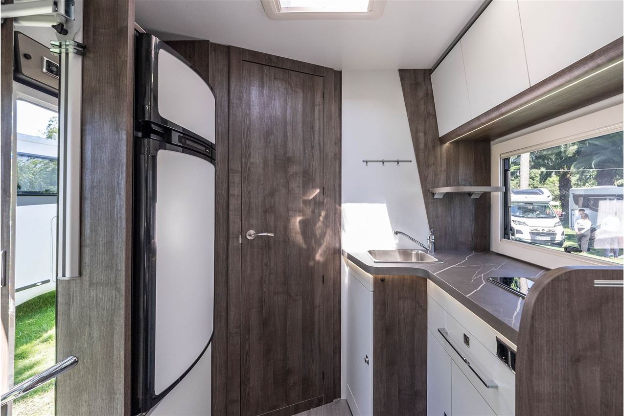 Benimar Tessoro 488 SELECT