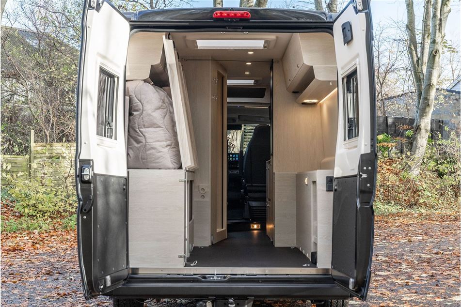 Tourne 6.4 Cruise aut. gear - Iron Grey