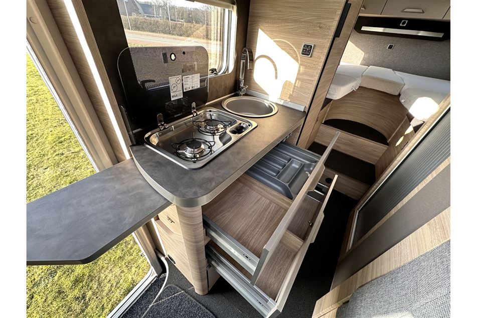 Knaus Van TI MAN 650 MEG PLUS Platinum Selection