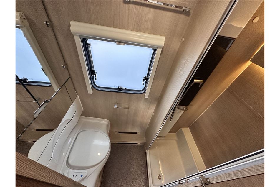 Adria Adora 573 PT Supreme