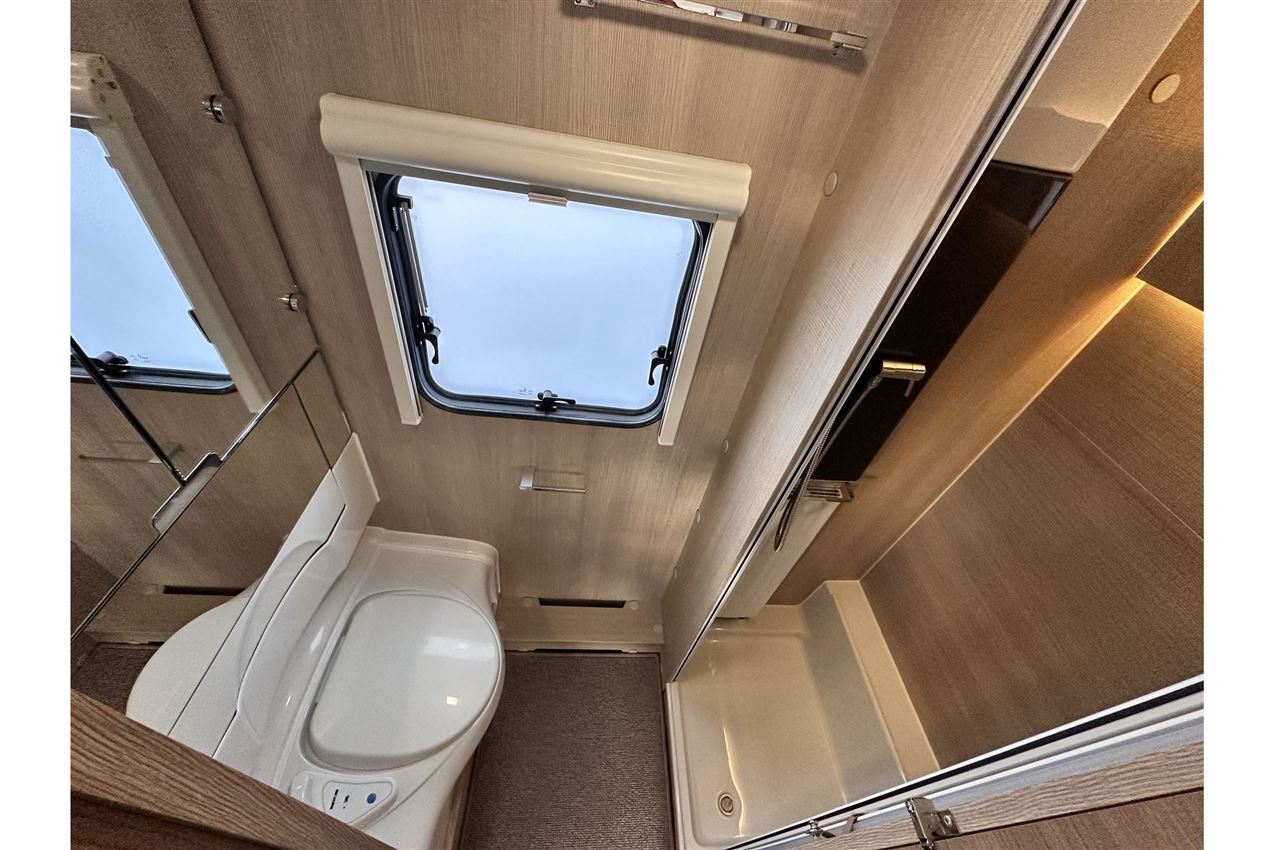 Adria Adora 573 PT Supreme