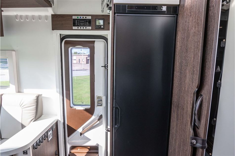 Benimar Tessoro 463 NK