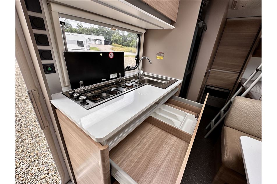 Adria Altea 552 PK