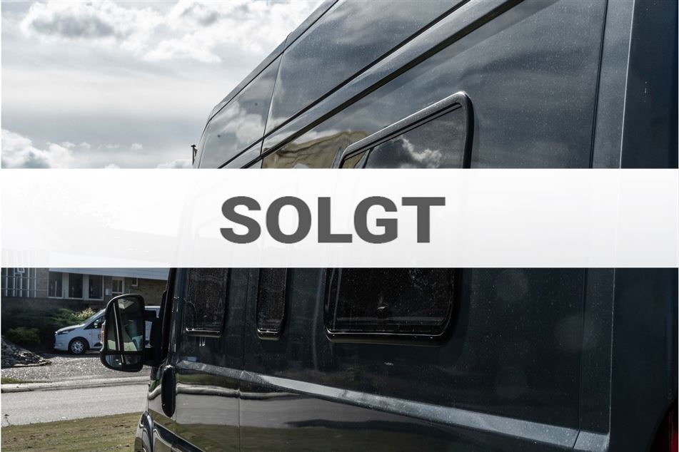 McLouis Menfys Van 04 Prestige