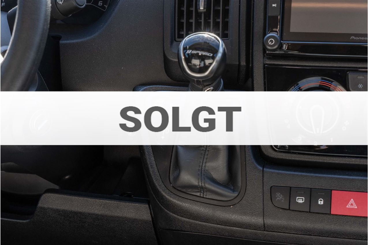 McLouis Menfys Van 04 Prestige