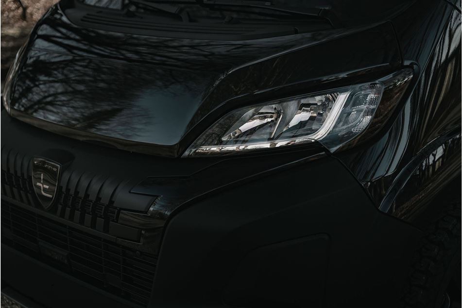 Tourne 6.0 Cruise Light Black