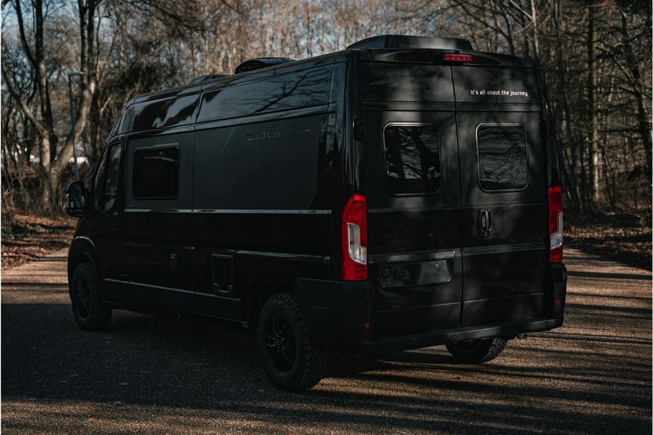 Tourne 6.0 Cruise Light Black