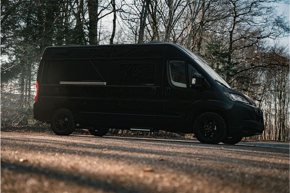 Tourne 6.0 Cruise Light Black