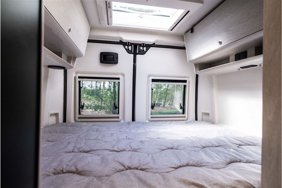 Tourne 6.0 Cruise Light Black