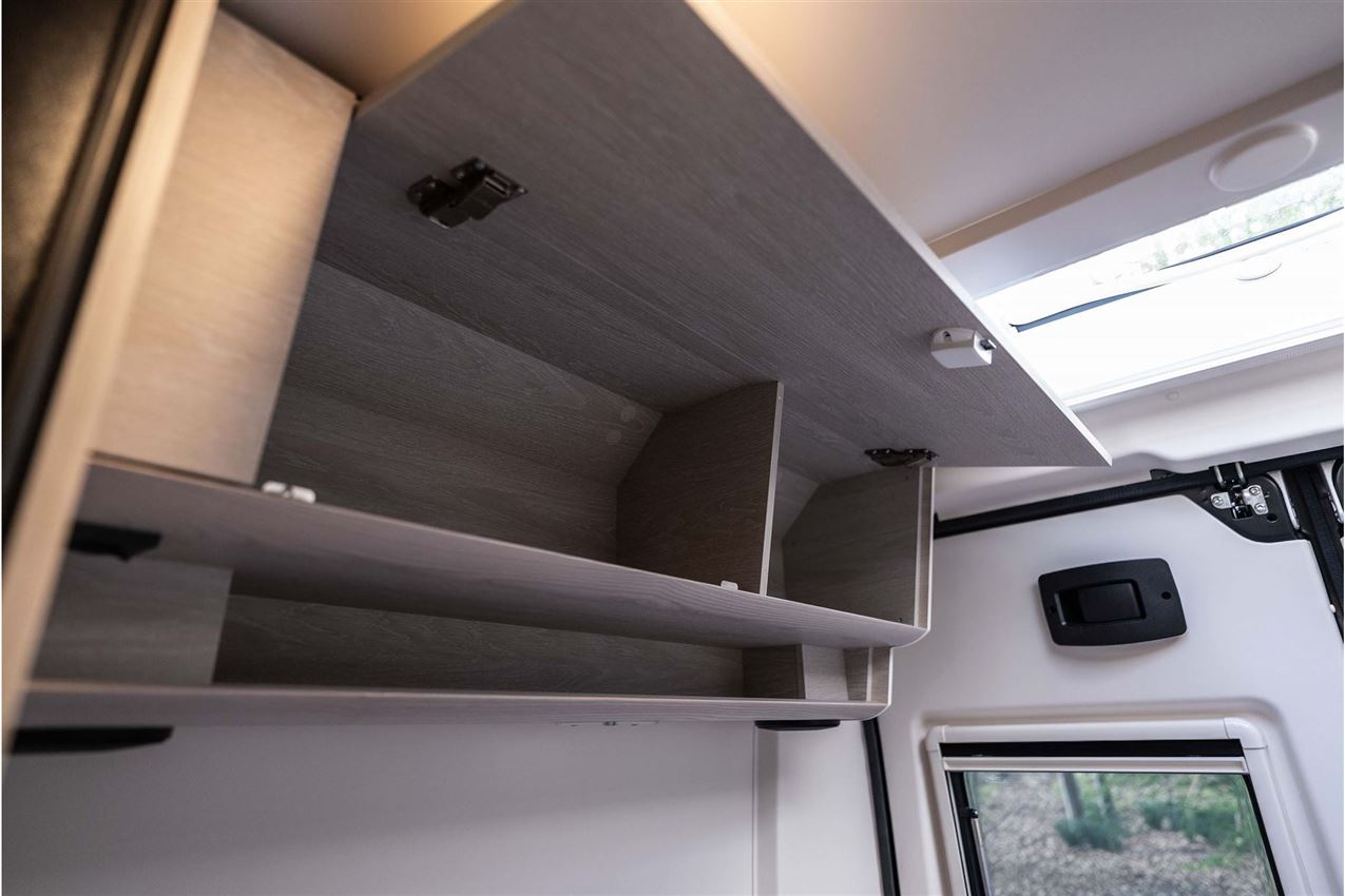 Tourne 6.0 Cruise Light Black