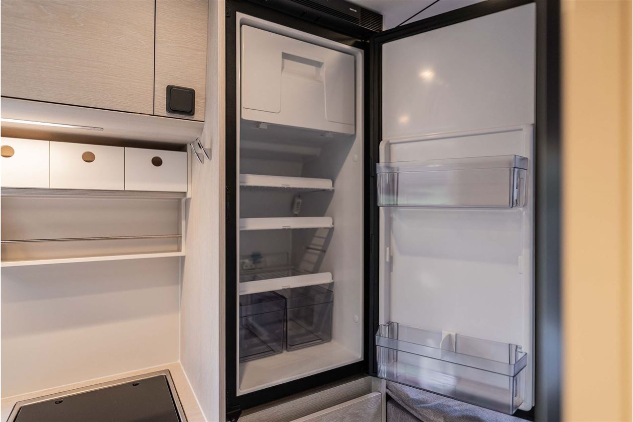 Tourne 6.0 Cruise Light Black