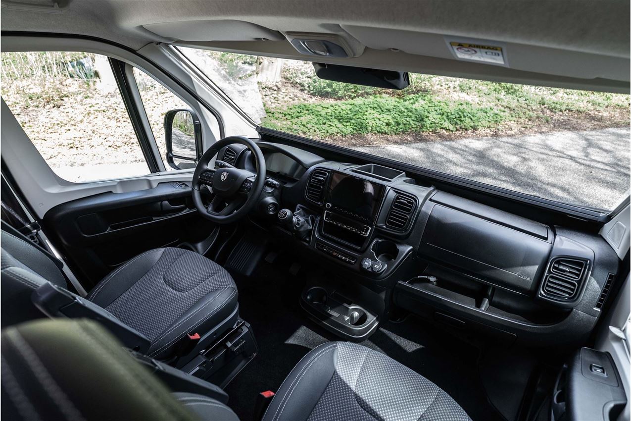 Tourne 6.0 Cruise Light Black