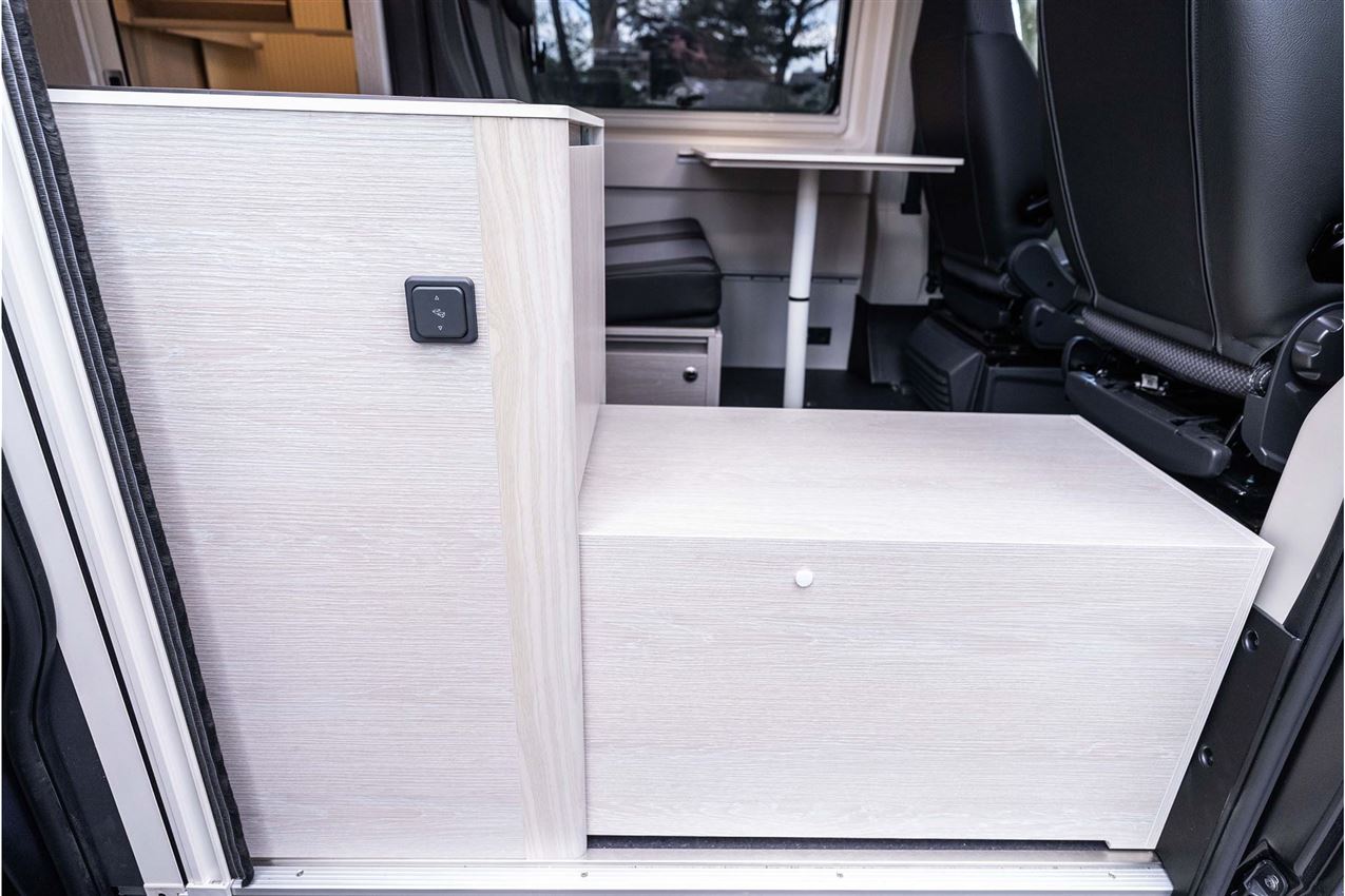 Tourne 6.0 Cruise Light Black