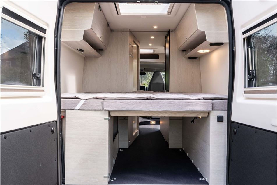 Tourne 6.0 Cruise Light Black