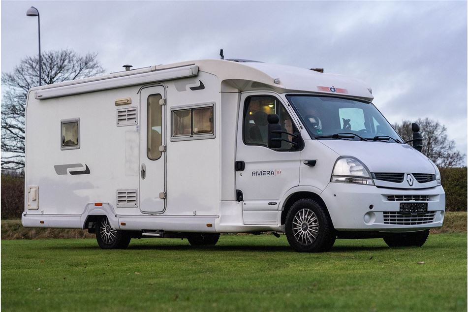 CI Riviera 95 P