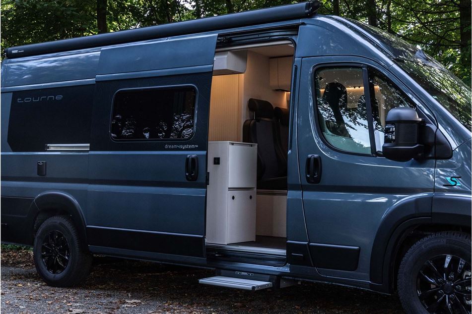 Tourne 6.4 Select Aut. gear - Iron Grey -180HK