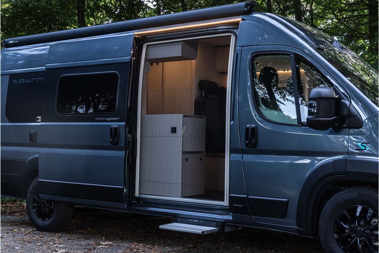 Tourne 6.4 Select Aut. gear - Iron Grey -180HK