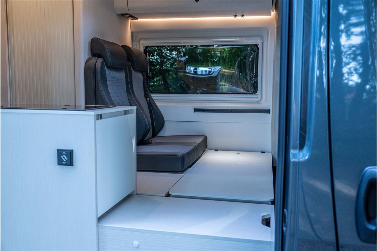 Tourne 6.4 Select Aut. gear - Iron Grey -180HK