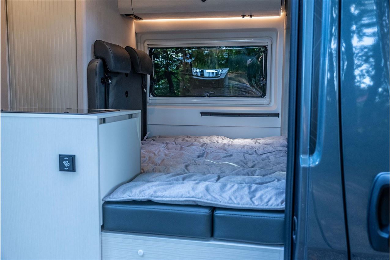 Tourne 6.4 Select Aut. gear - Iron Grey -180HK