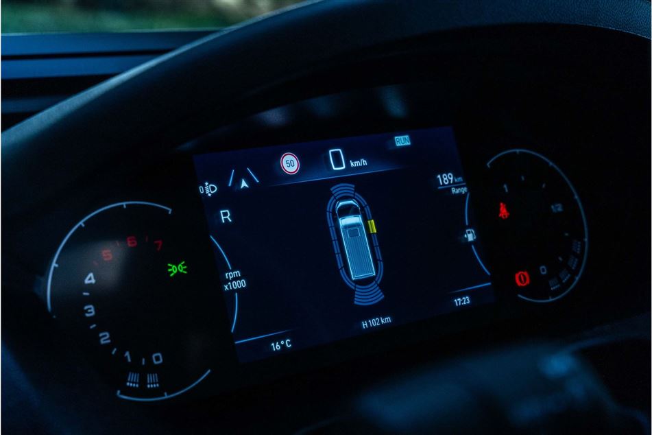 Tourne 6.4 Select Aut. gear - Iron Grey -180HK