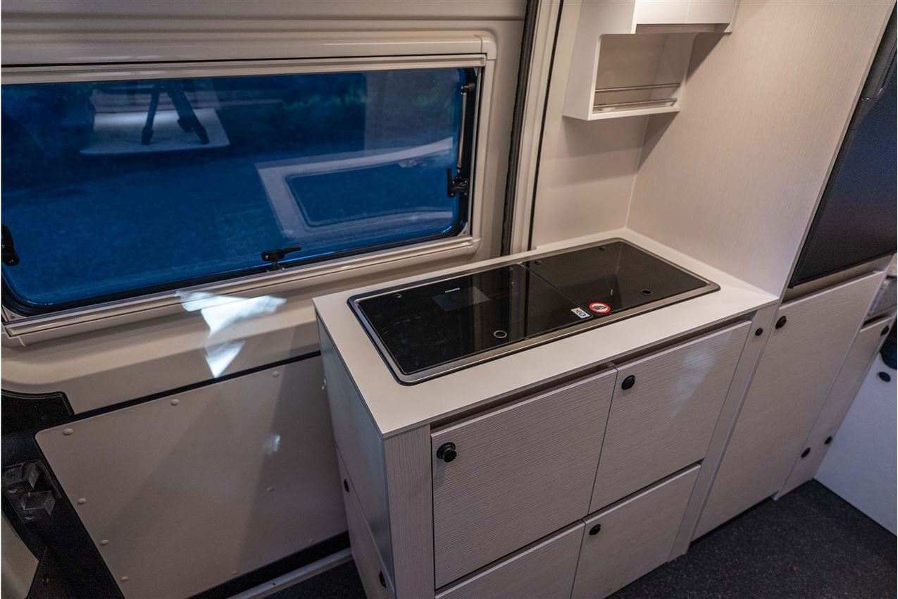 Tourne 6.4 Select Aut. gear - Iron Grey -180HK