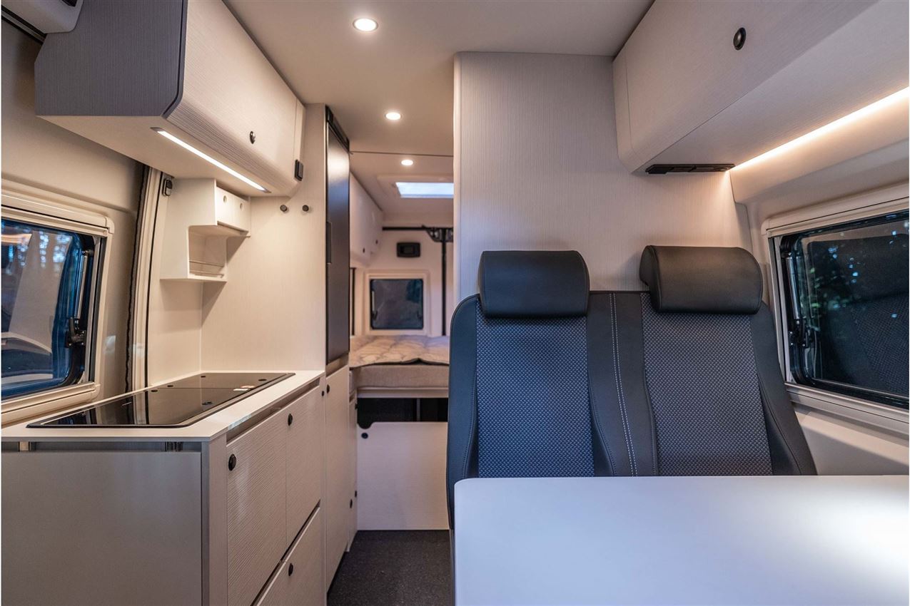 Tourne 6.4 Select Aut. gear - Iron Grey -180HK