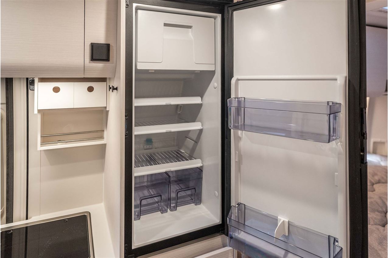 Tourne 6.4 Select Aut. gear - Iron Grey -180HK