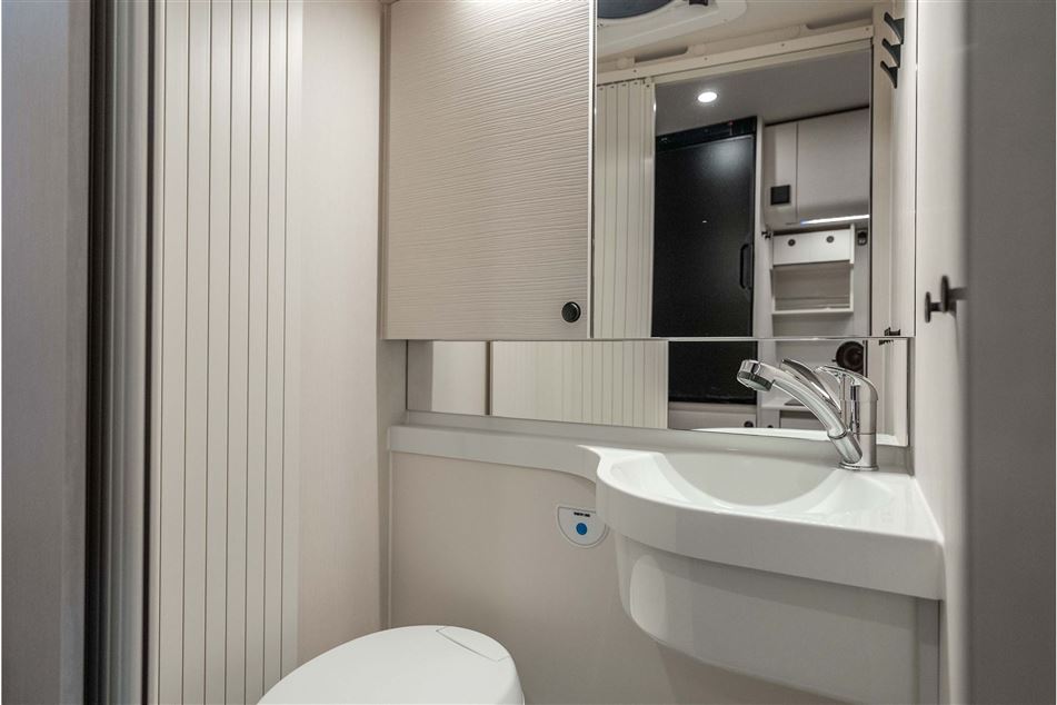 Tourne 6.4 Select Aut. gear - Iron Grey -180HK