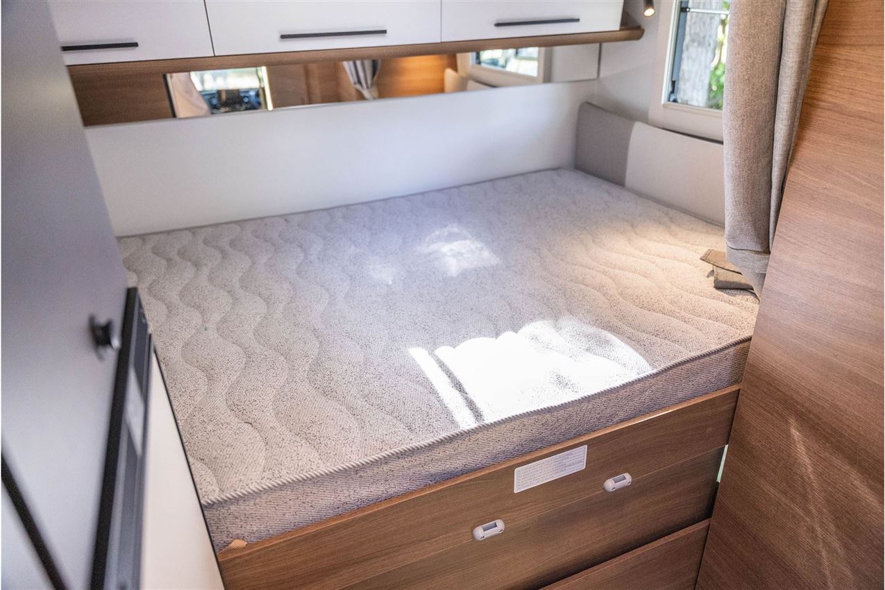 Benimar Tessoro 444 NK