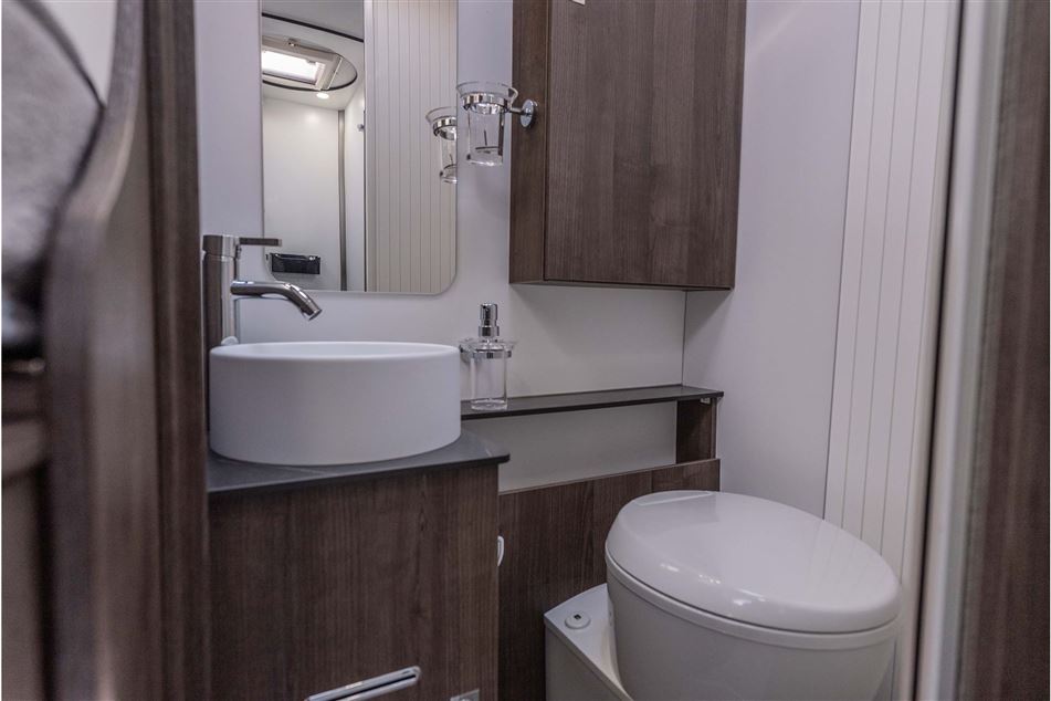 Benimar Tessoro T463 UP