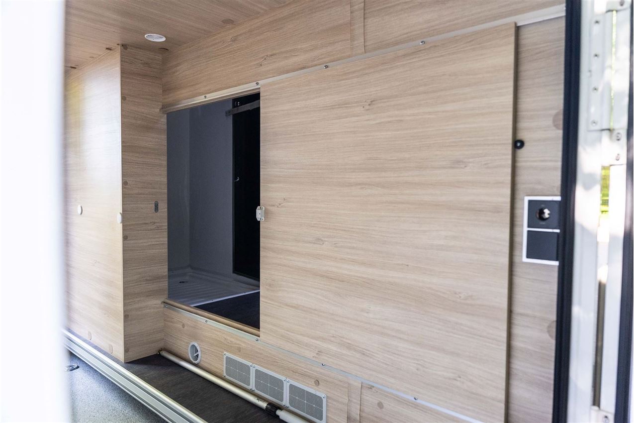 Chausson 640 Titanium VIP