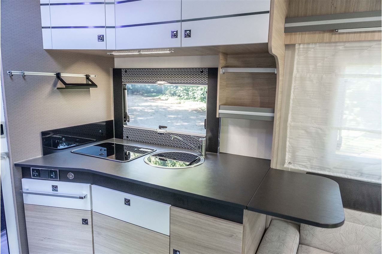 Chausson 640 Titanium VIP