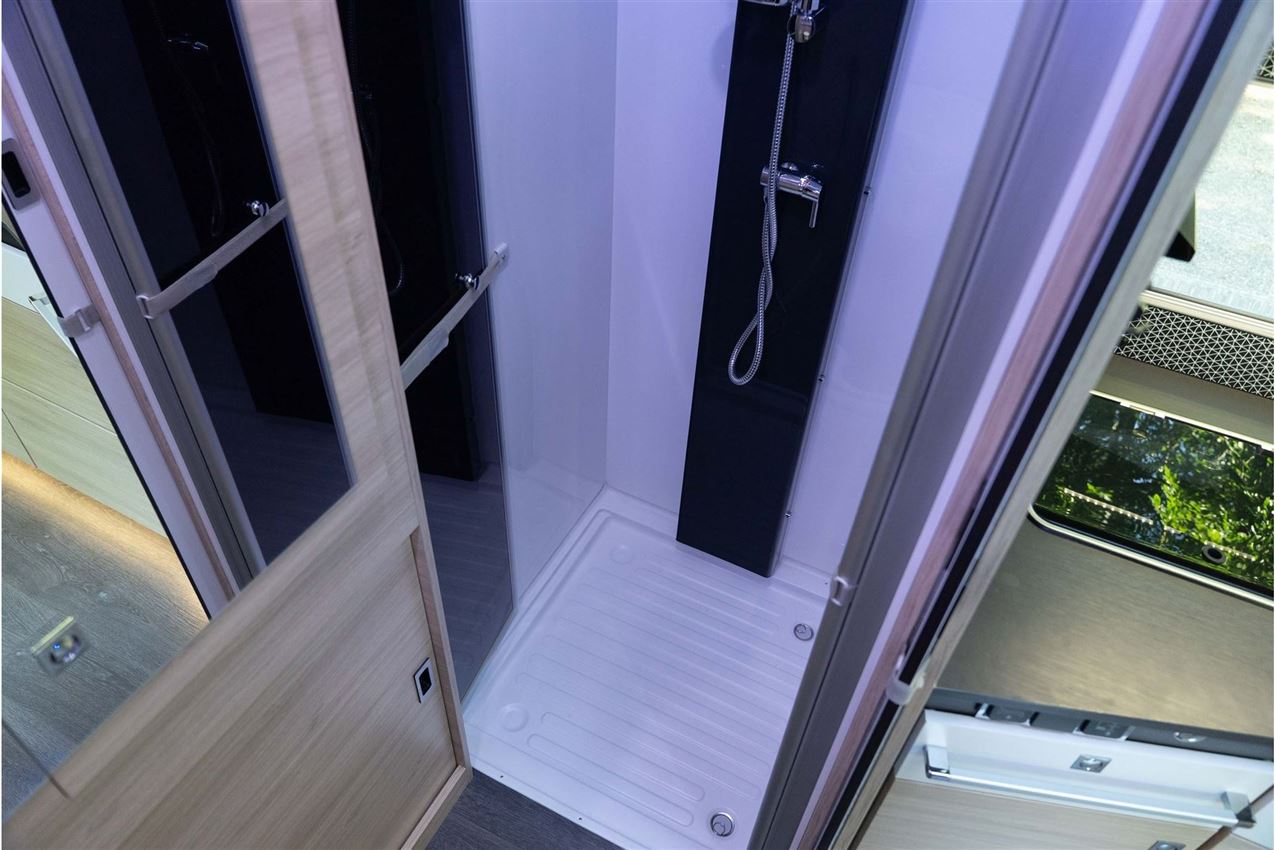 Chausson 640 Titanium VIP