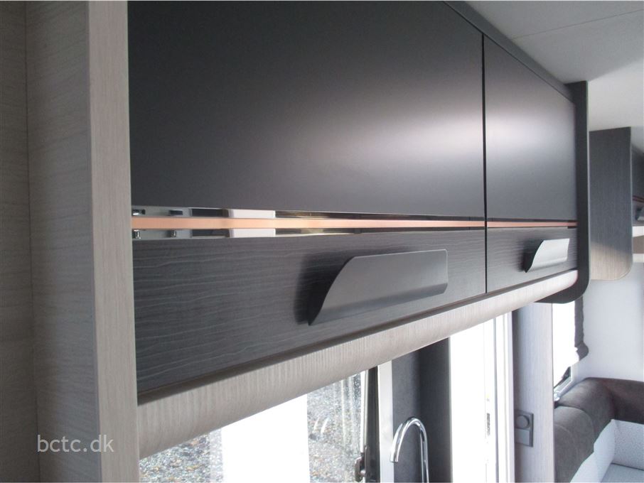 Caravelair Artica 490