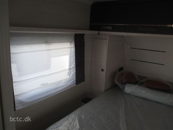 Caravelair Artica 490