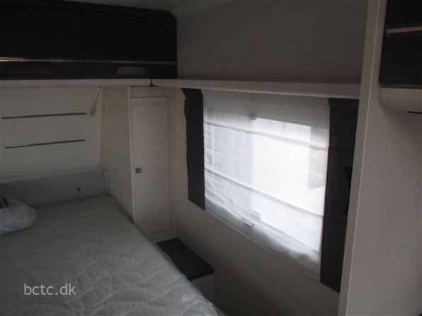 Caravelair Artica 490