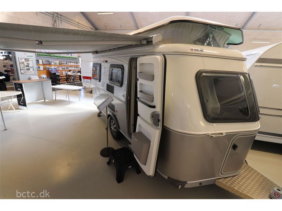 Eriba Touring 542 Legend
