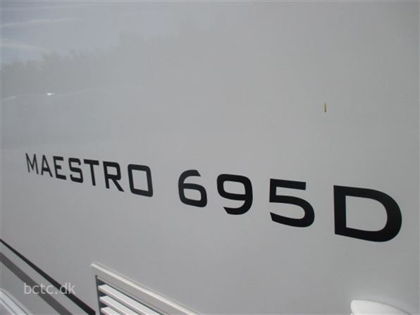 LMC Maestro 695 D ARCTIC
