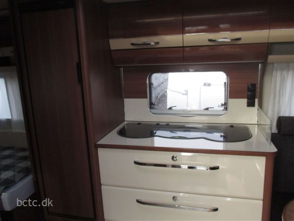 LMC Maestro 542 E