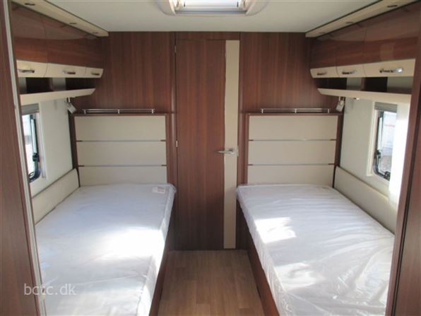 LMC Maestro 542 E