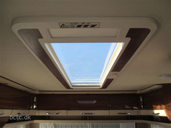 LMC Maestro 542 E
