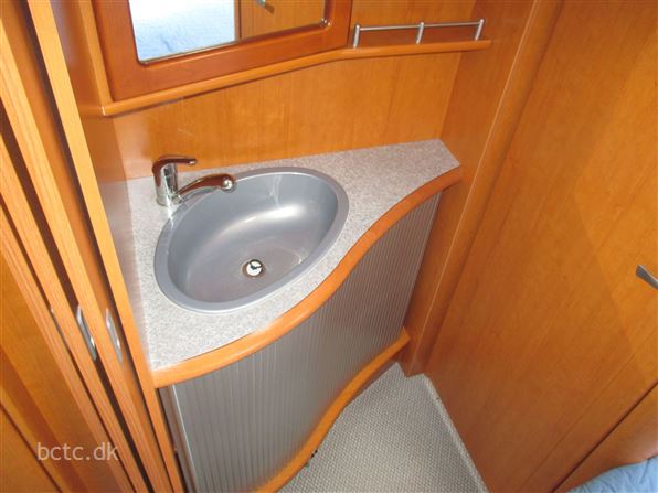 LMC Favorit 465 RBD