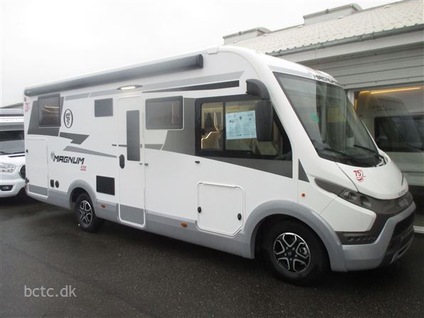 Elnagh Magnum 532