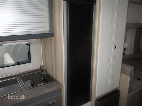Hobby De Luxe 515 UHK