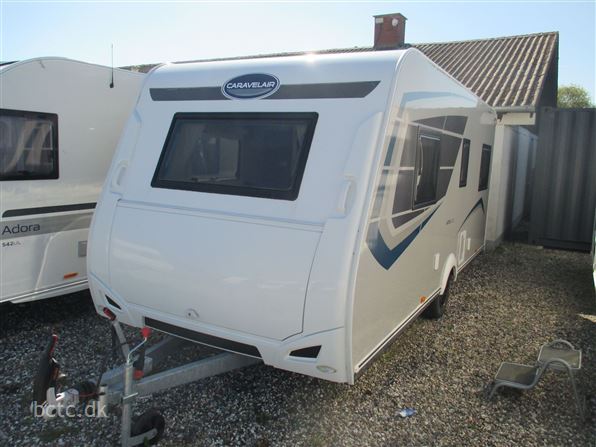 Caravelair Artica 492
